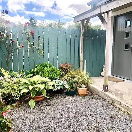 Swallow's Rest Garden Apartment Ashbourne